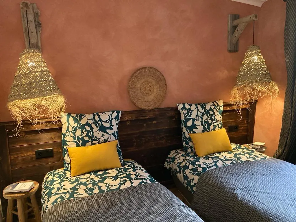 Oda ve Kahvaltı Chambre D'Hote Les Oulies Bédoin Fransa